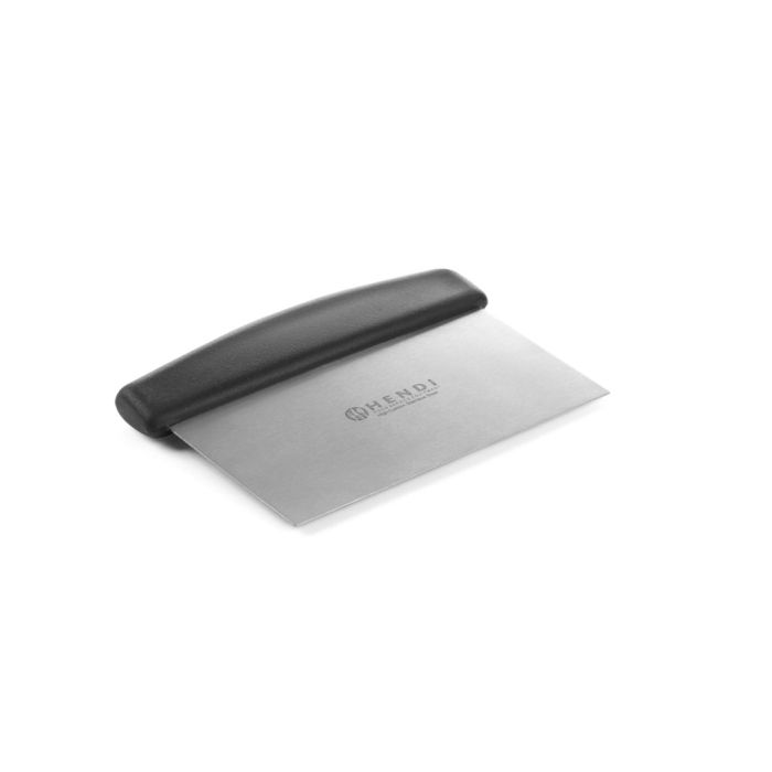 Pastry cutter with nylon handle