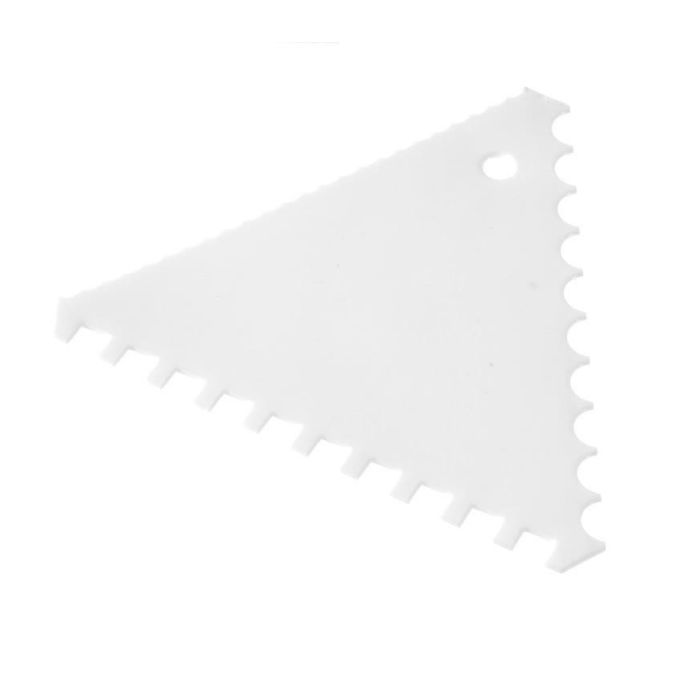 Triangular comb scraper with narrower spacing